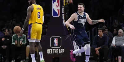 Doncic mete dos grandes triples y Dallas vencen a Lakers en tiempo extra