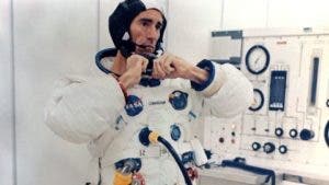 Muere el astronauta Walter Cunningham, el último superviviente del Apolo 7