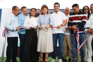 Gobierno inaugura tres obras en Sánchez Ramírez