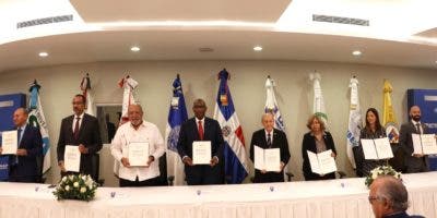 Universidades acuerdan investigación y manejo del sargazo en República Dominicana