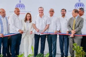 Abinader inaugura 6 obras en San Francisco de Macorís y La Vega