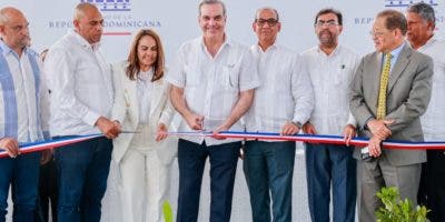 Abinader inaugura 6 obras en San Francisco de Macorís y La Vega