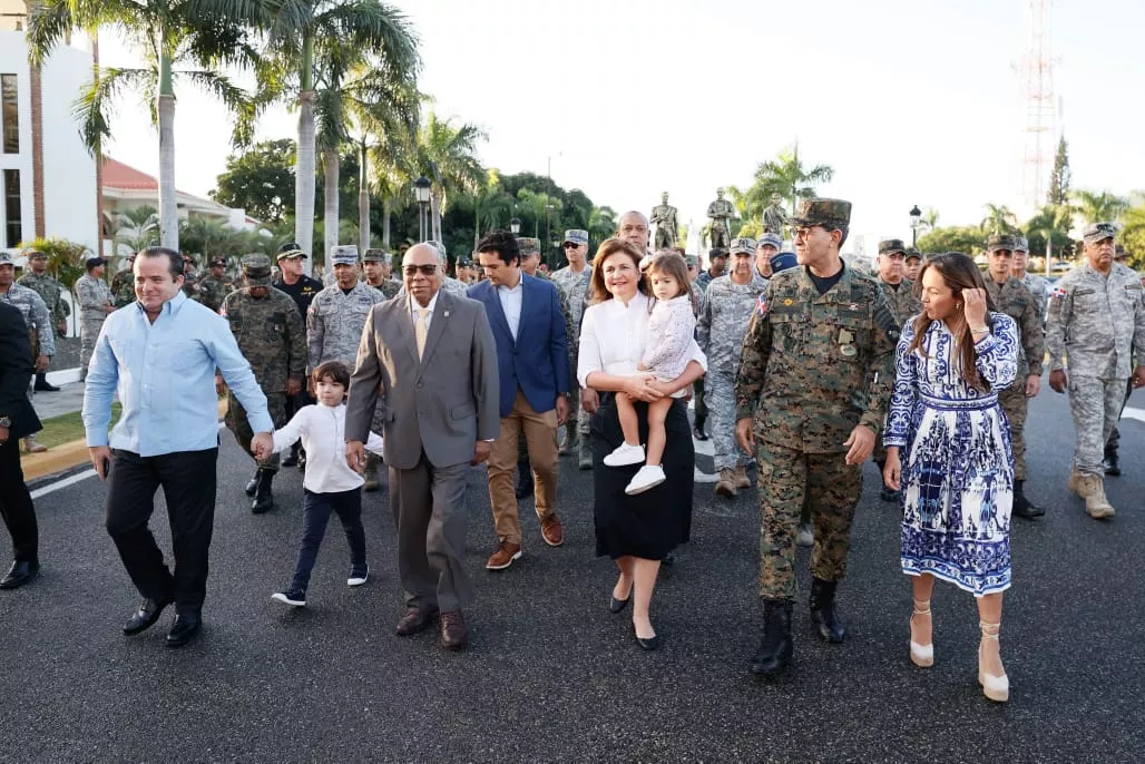 Vicepresidenta encabeza homenaje a próceres independentistas