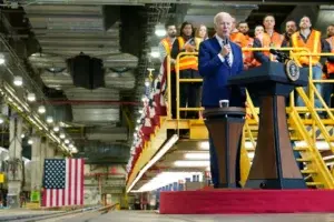 Biden destaca túnel entre Nueva York y Nueva Jersey en su plan de infraestructura