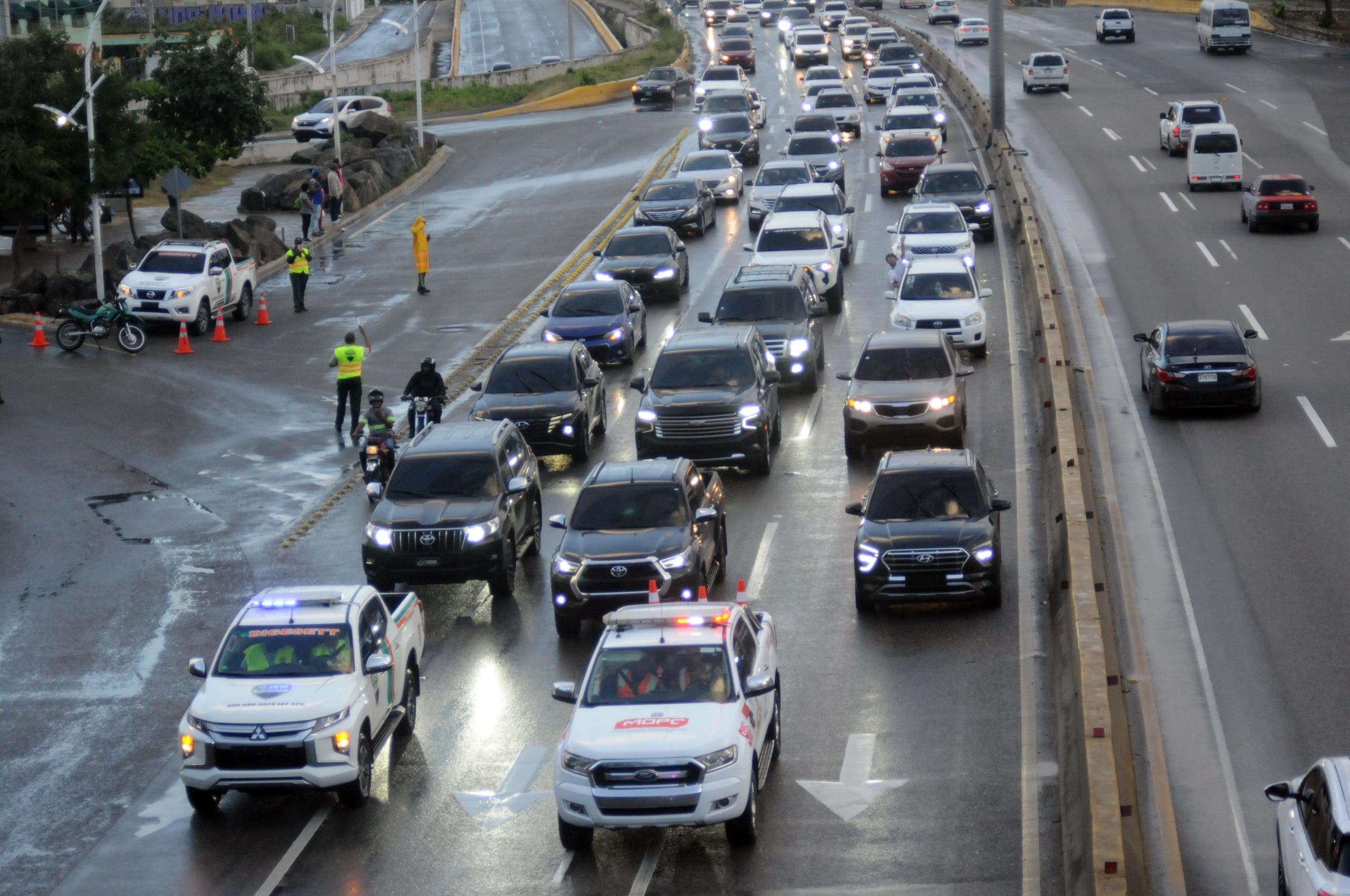 DIGESETT realiza carreteos en las principales autopistas del país