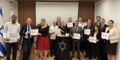 Embajada de Israel honra memoria de los judíos que perecieron en el holocausto