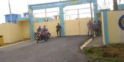 Reportan motín en cárcel de Najayo hombres