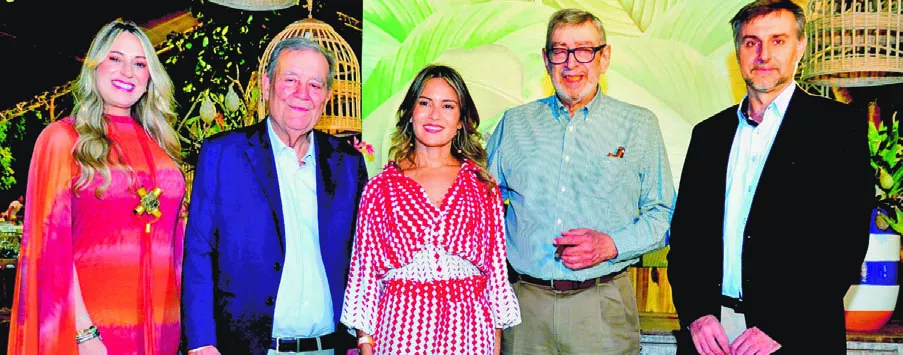 Raquel Quesada, Hendrik Kelner, Catherine Llibre, Manuel Quesada y Ricardo Nieto.