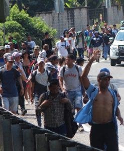 Nueva caravana, mil migrantes salen del sur de México