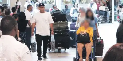 Más de 17 mil dominicanos solicitaron sillas de ruedas en aeropuertos para evitar filas