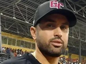 Gigantes nombran gerente  Luis Urueta