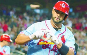 Albert Pujols dice puede  vivir  fuera del béisbol