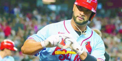 Albert Pujols dice puede  vivir  fuera del béisbol