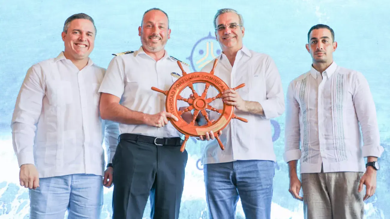 Presidente Abinader inaugura segunda etapa puerto de cruceros Taíno Bay en Puerto Plata