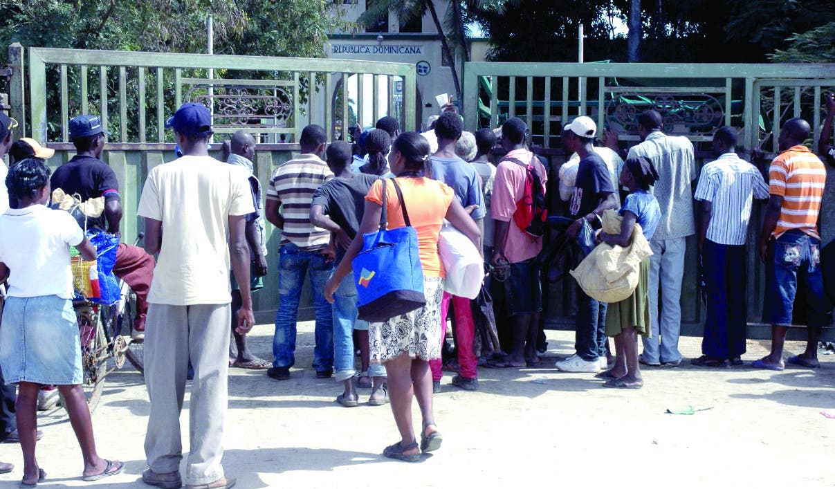 Haitianos pagaban 4,500 y 8,000 pesos para ser cruzados a RD