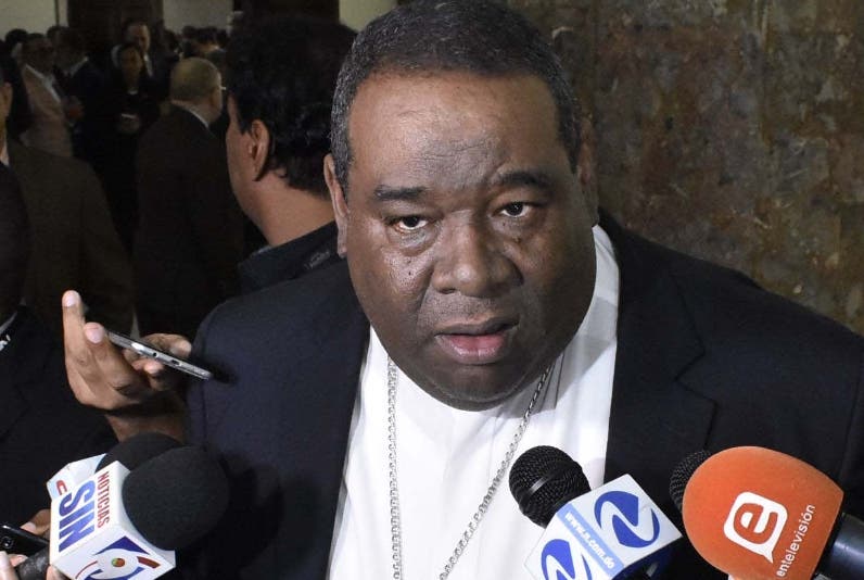 ‘Penalizar aborto es innegociable’, dice obispo Castro Marte