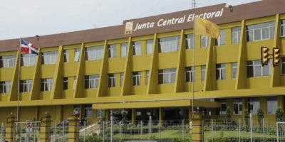 La JCE recibió 103 solicitudes para formalizar nuevos partidos políticos