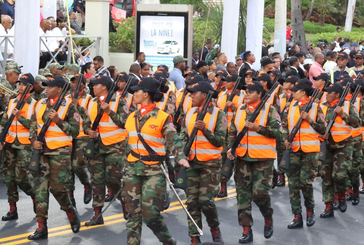 Desfile Militar cierra  actos por Independencia
