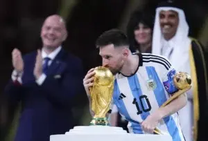 Messi se pone en duda para 2026; guiños a Scaloni y Mbappé