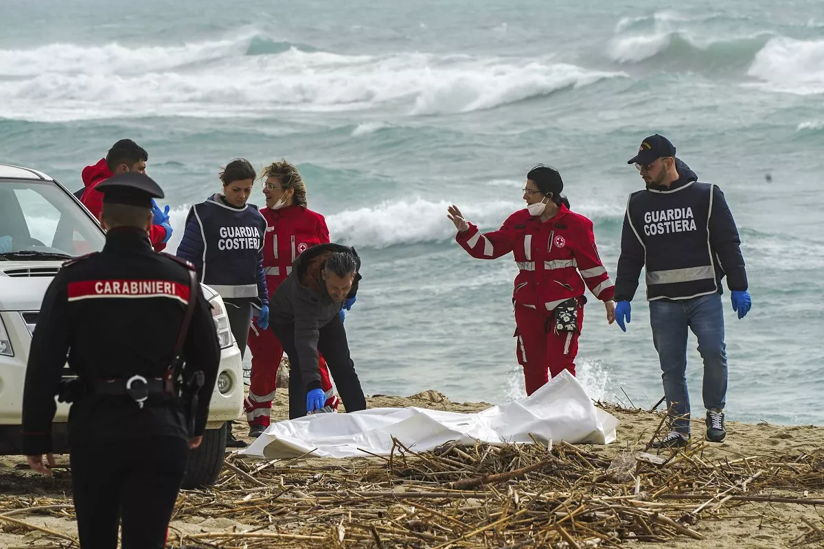 Italia: Migrantes pagan ocho mil euros para viaje de la muerte