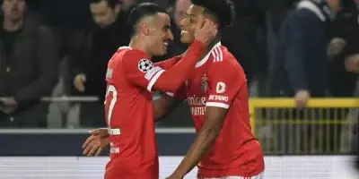 Benfica vence al Brujas y prolonga su racha invicta en la Liga de Campeones