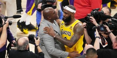 Redes explotan en elogios a LeBron tras superar a Kareem Abdul-Jabbar