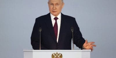 Putin anuncia que Rusia suspende tratado de desarme nuclear con EEUU