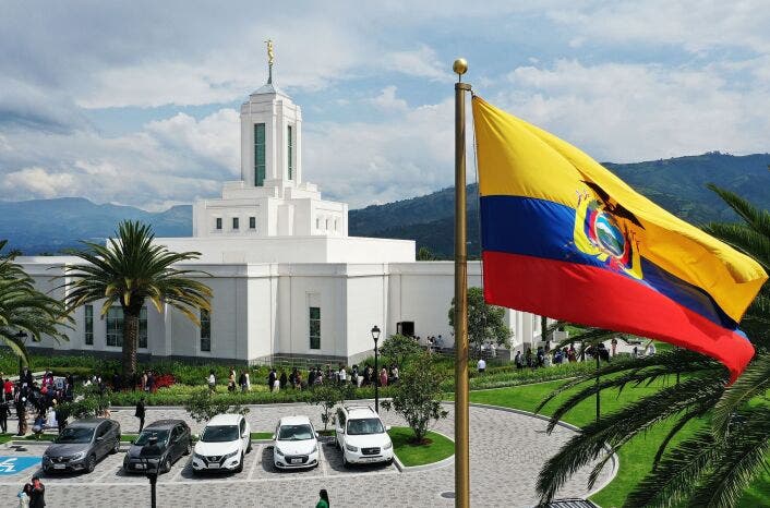 Costa Rica, Panamá y República Dominicana piden respeto al orden constitucional en Ecuador