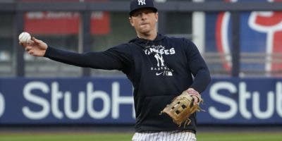 DJ LeMahieu mejora y ya está realizando actividades de béisbol