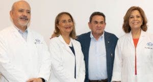 Fundador de Laboratorios Sesderma visita el Instituto Dermatológico