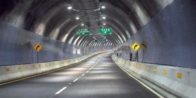 Obras Públicas reestablece el tránsito por el túnel de la Ortega y Gasset