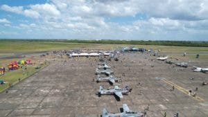 FARD asegura que carpa levantada por el viento en show aéreo causó incidentes menores