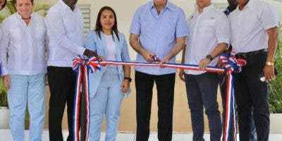 Presidente Abinader inaugura 6 nuevas obras en el Este