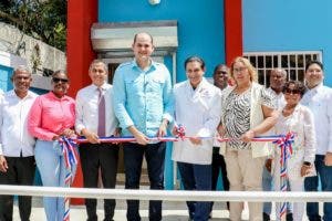 PROMESE/CAL inaugura 2 nuevas Farmacias del Pueblo en Haina e Higüey