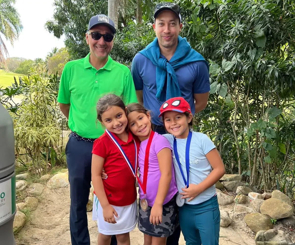 Sebastián Peña y María Aybar dominan parada Tour Juvenil