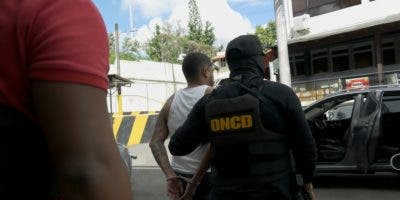 Capturan dominicano vinculado a decomiso de 2.3 kg de cocaína en España