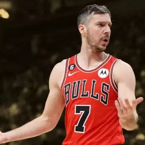 Los Chicago Bulls rescinden el contrato de Goran Dragic