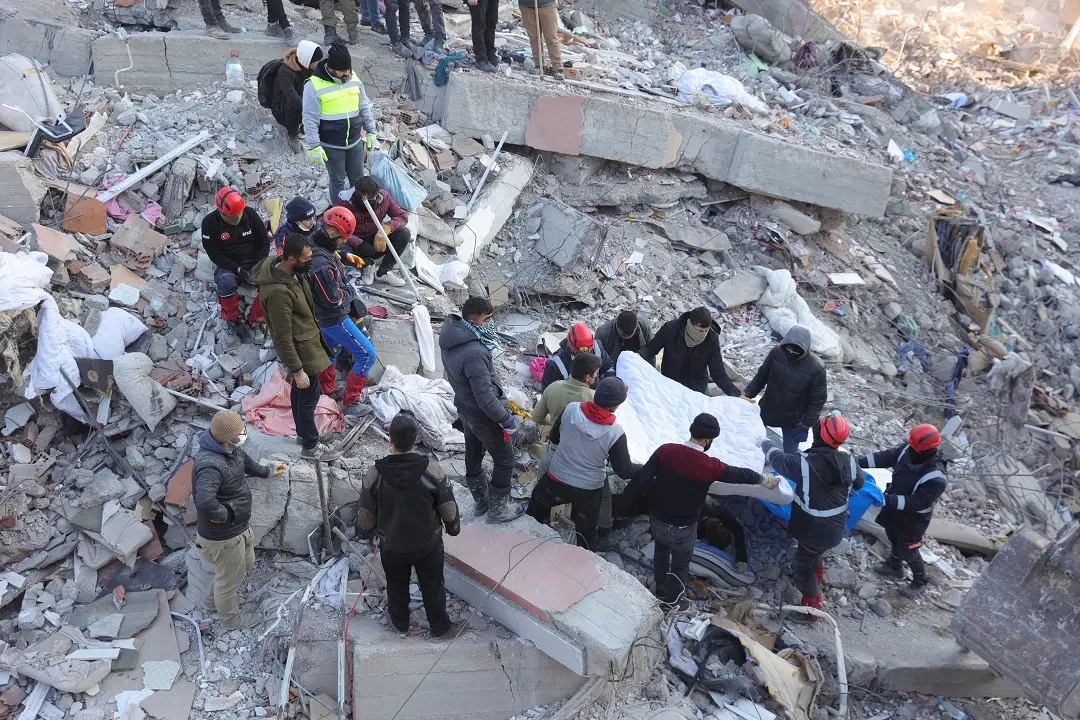 Los muertos por los sismos suman casi 19.400, más de 16.100 sólo en Turquía