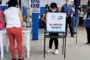 Inicio de las elecciones locales y del referéndum constitucional en Ecuador