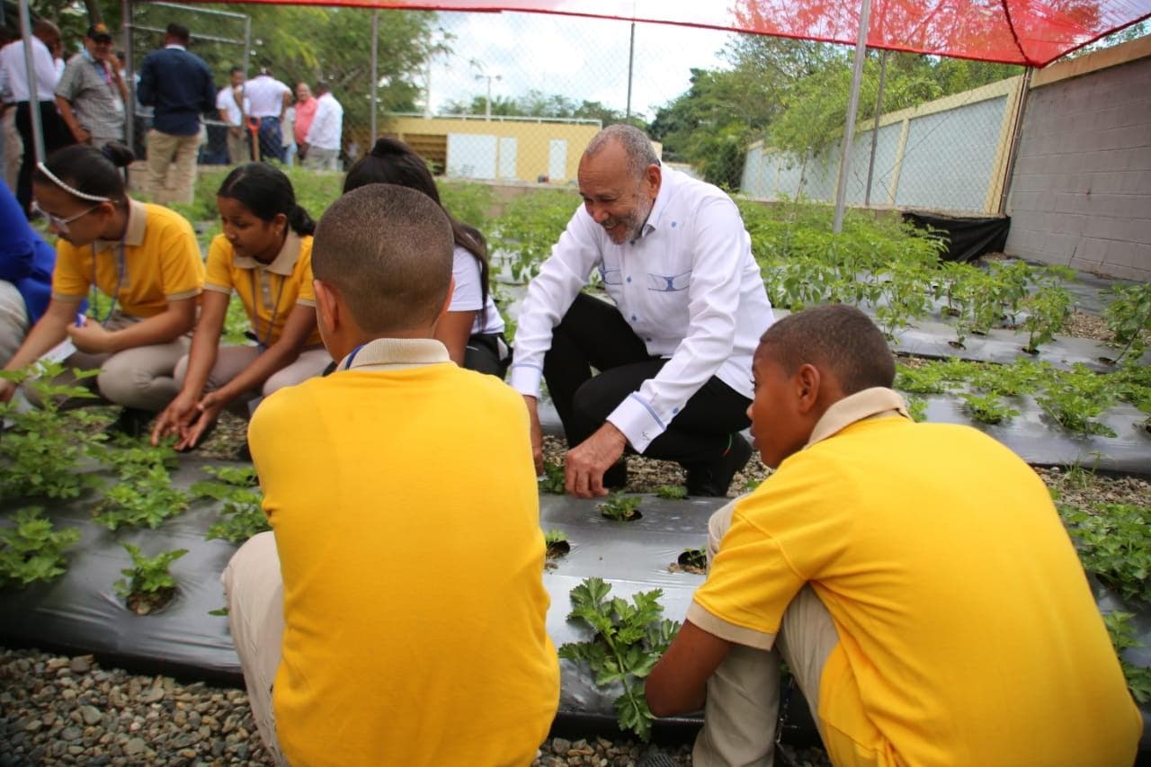 INABIE y FAO inauguran cuatro huertos escolares para uso pedagógico sobre alimentación saludable