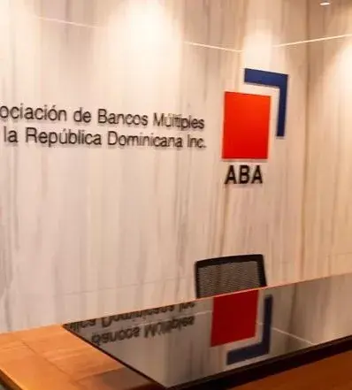 Cartera de créditos de la banca múltiple aumentó 15.6% con relación a abril de 2022