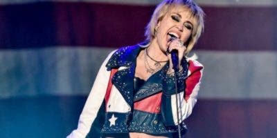 Miley Cyrus: de estrella infantil a luchar contra las drogas y consolidarse como un ícono pop