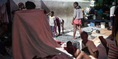 Los haitianos huyen en masa por los ataques