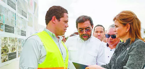 Raquel Peña supervisa los trabajos hospital de San Francisco