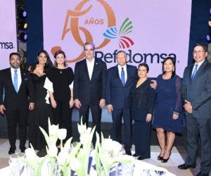 Refidomsa celebra 50 años de historia con una  cena gala