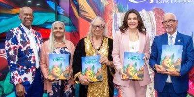 Banreservas presenta libro carnavalesco
