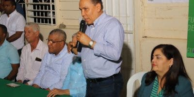 Radhamés Jiménez dice gobierno PRM lleva al país a una quiebra generalizada
