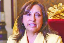 Presidenta de Perú  defiende su inocencia