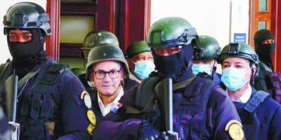 Calamar sigue el viernes, todavía el Ministerio Público presenta cargos