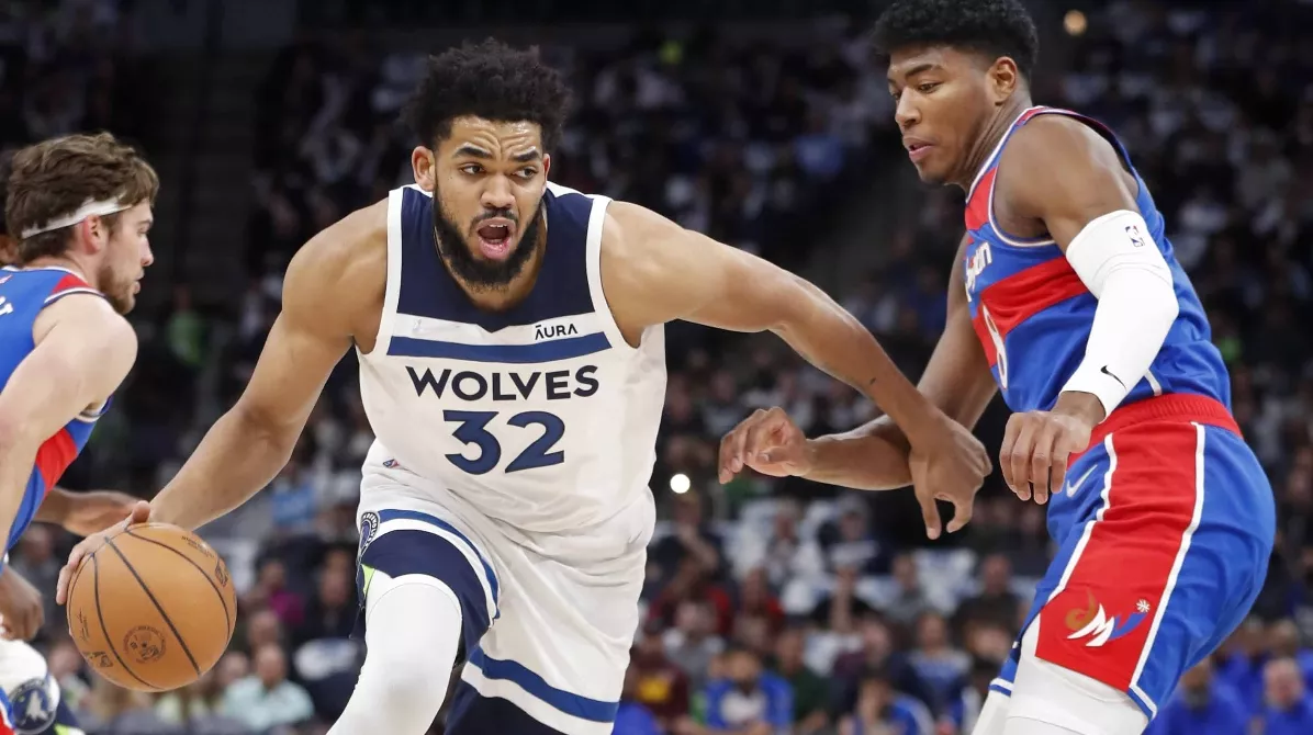 Towns  regresará en  “próximas semanas”